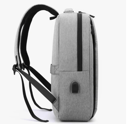 Lightweight, Durable & Water-Resistant Travel Bag 💧✨